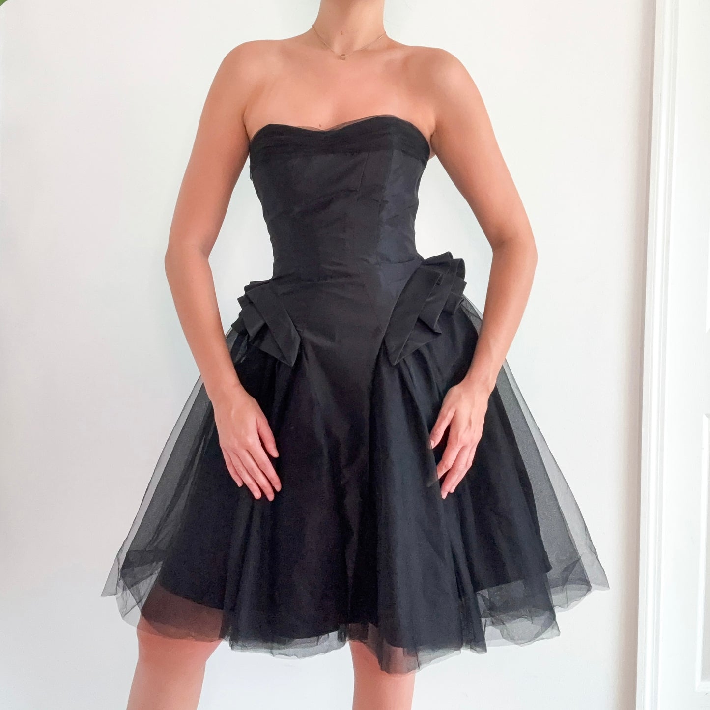 Y2K Truly Zac Posen Black Cocktail Dress / SZ 4