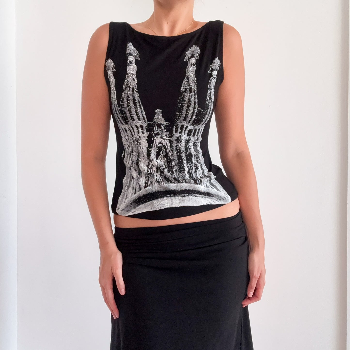 Y2K Black Sagrada Família Top / SZ M