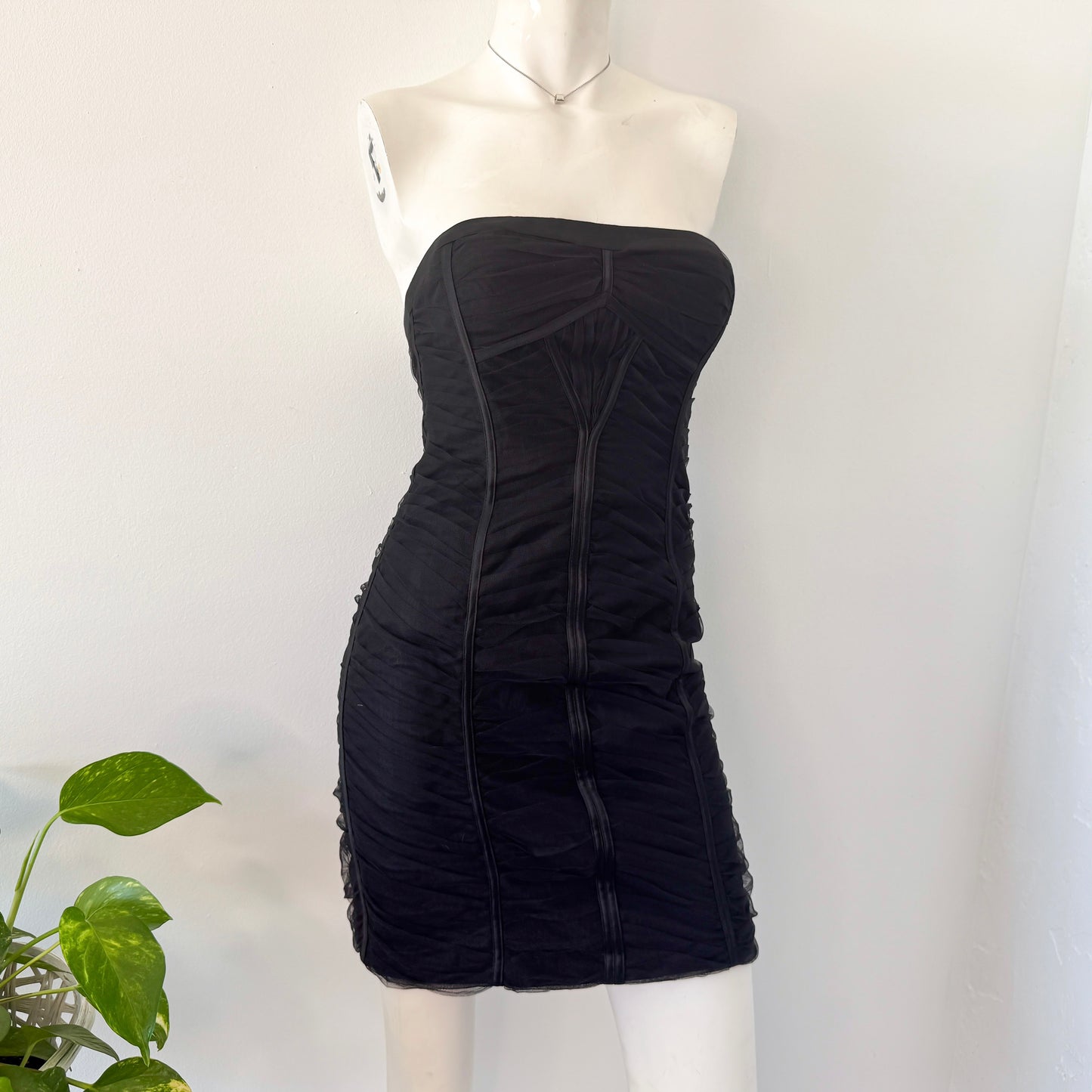 Y2K BCBGMaxAzria Black Ruched Tulle Mini Dress / SZ 2