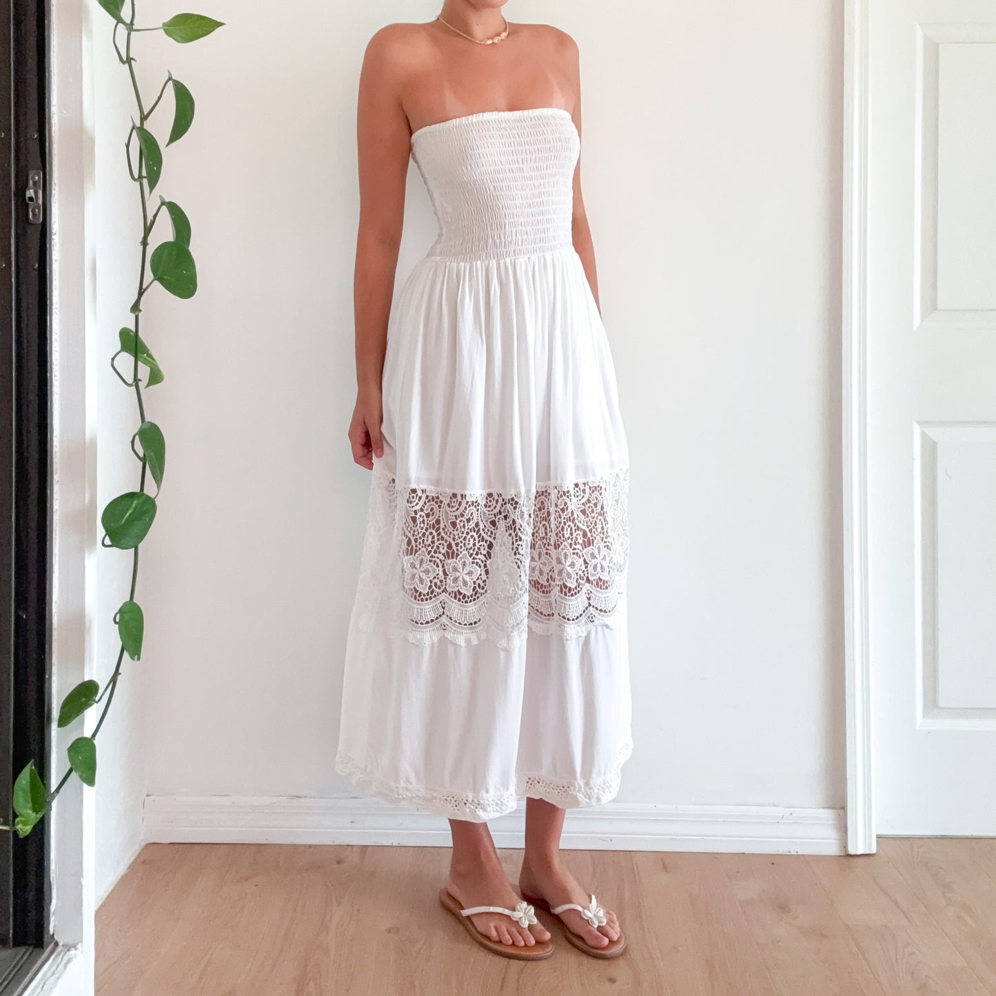 Y2K White Smocked Lace Maxi Sundress / SZ M