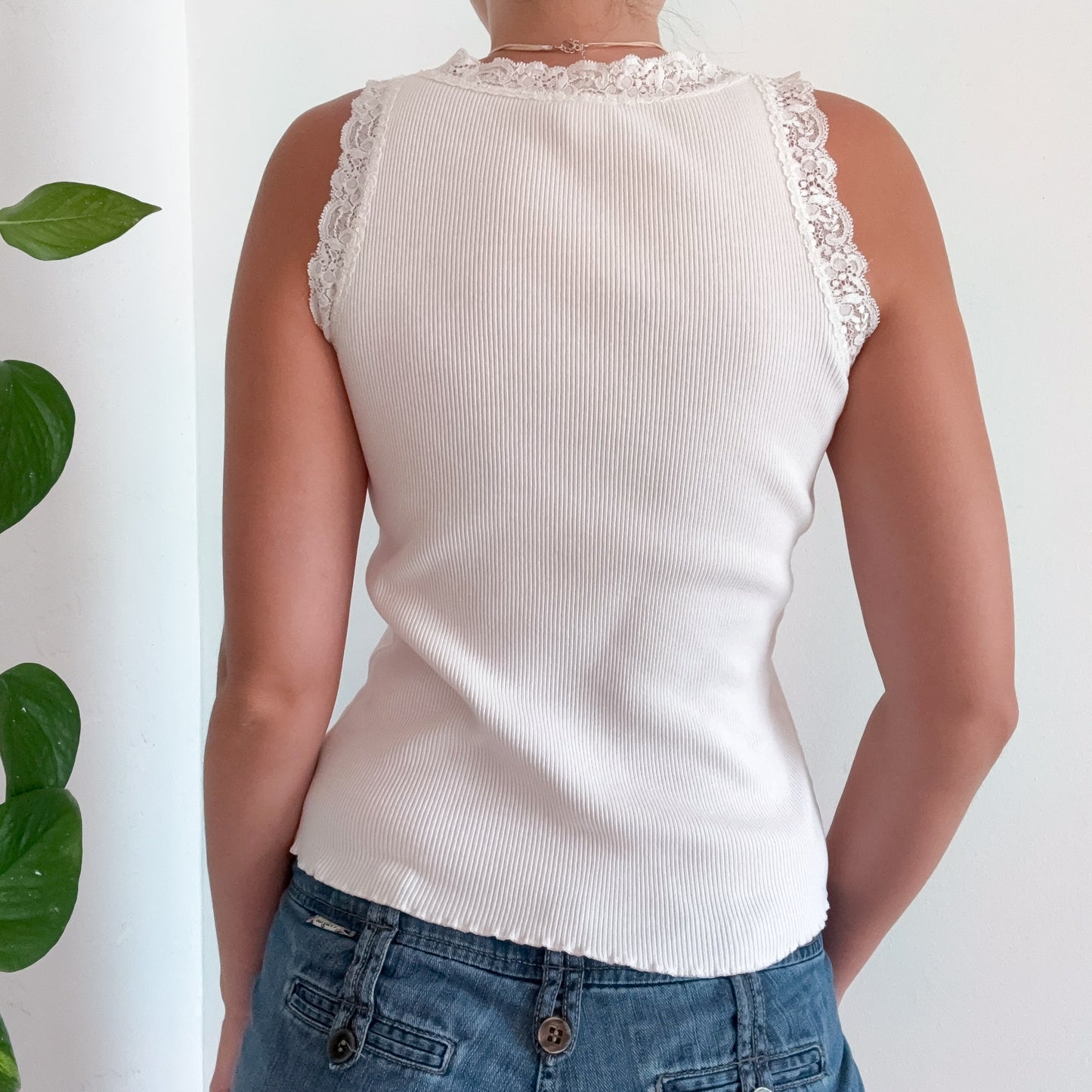 Y2K White Cotton Ribbed Lace Tank / SZ M