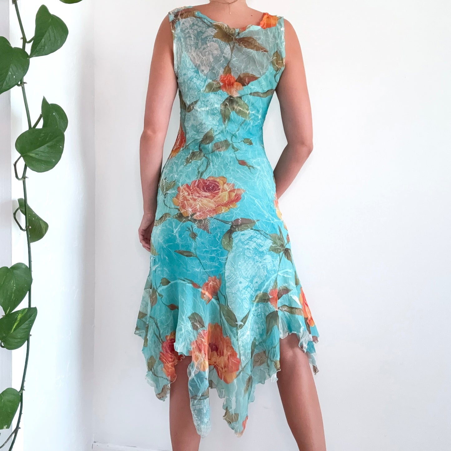 Y2K Turquoise & Orange Crinkle Pleat Floral Dress / SZ M