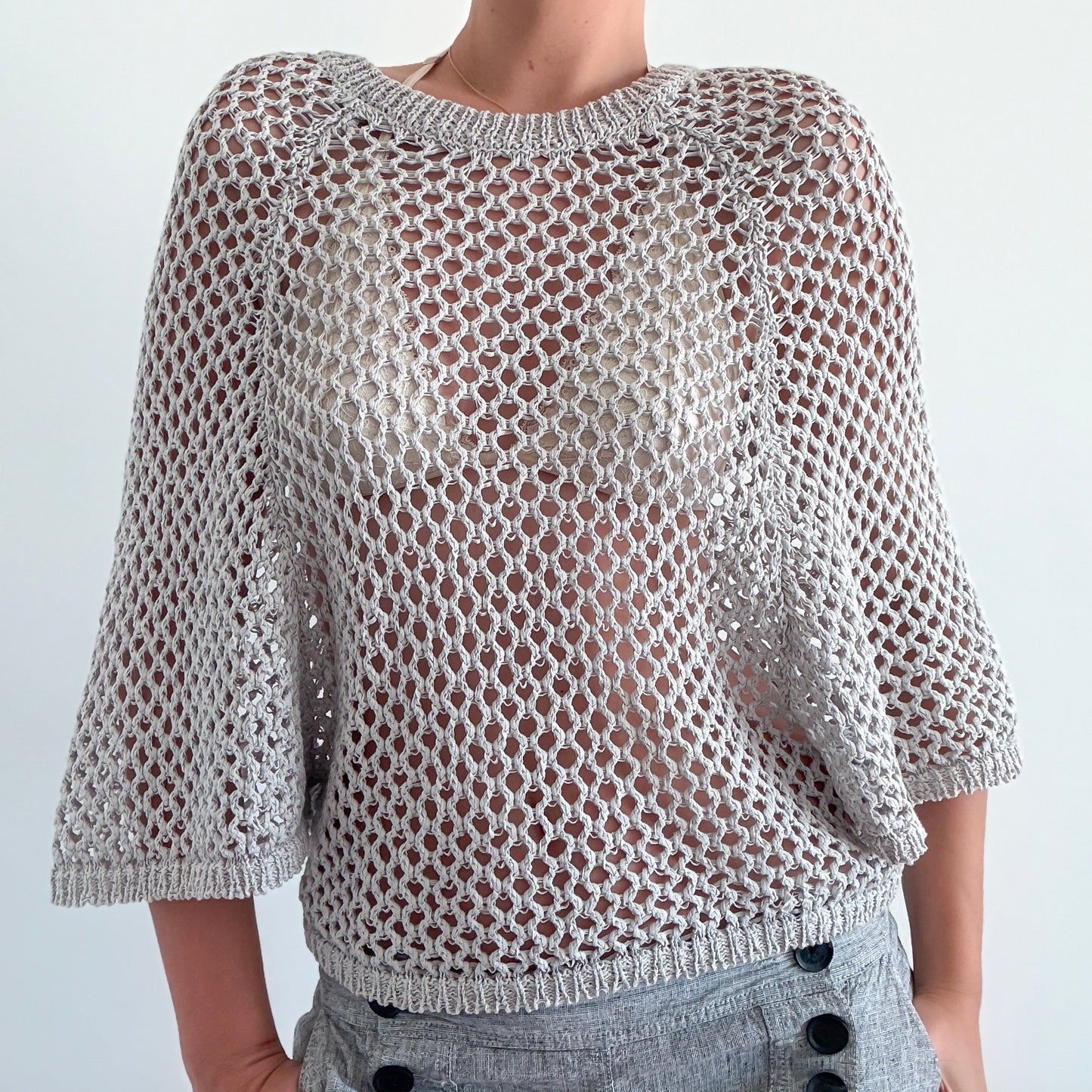 Y2K BCBGMaxAzria Grey Crochet Poncho Top / SZ XS-M
