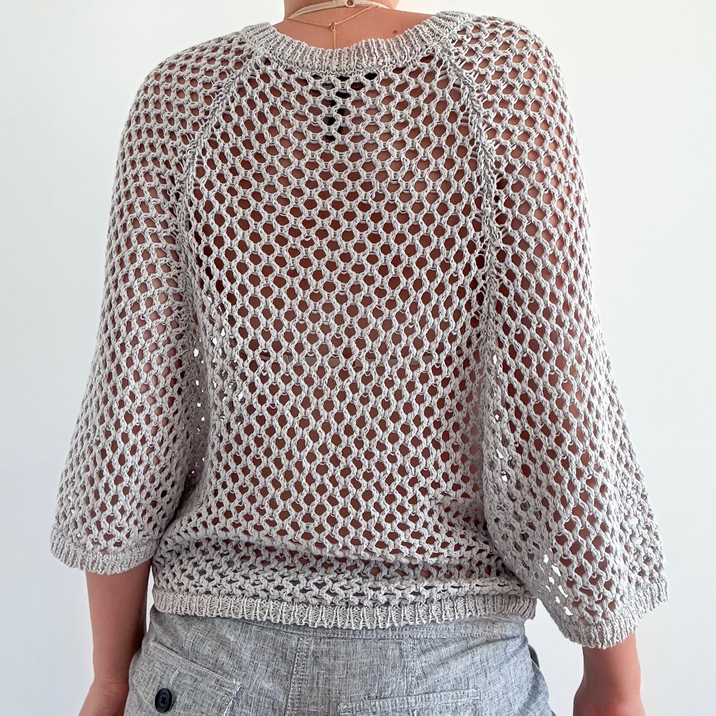 Y2K BCBGMaxAzria Grey Crochet Poncho Top / SZ XS-M