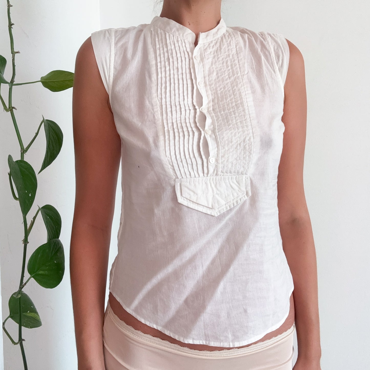 2010's White Cotton Blouse / SZ XS