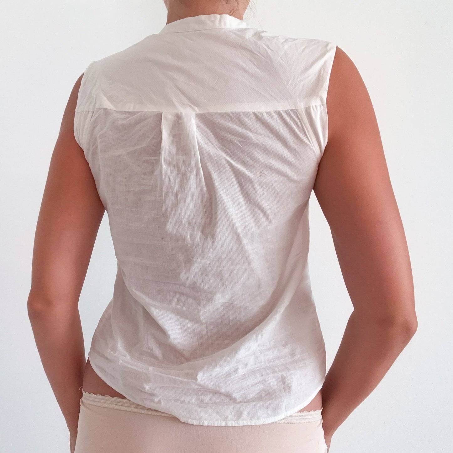 2010's White Cotton Blouse / SZ XS