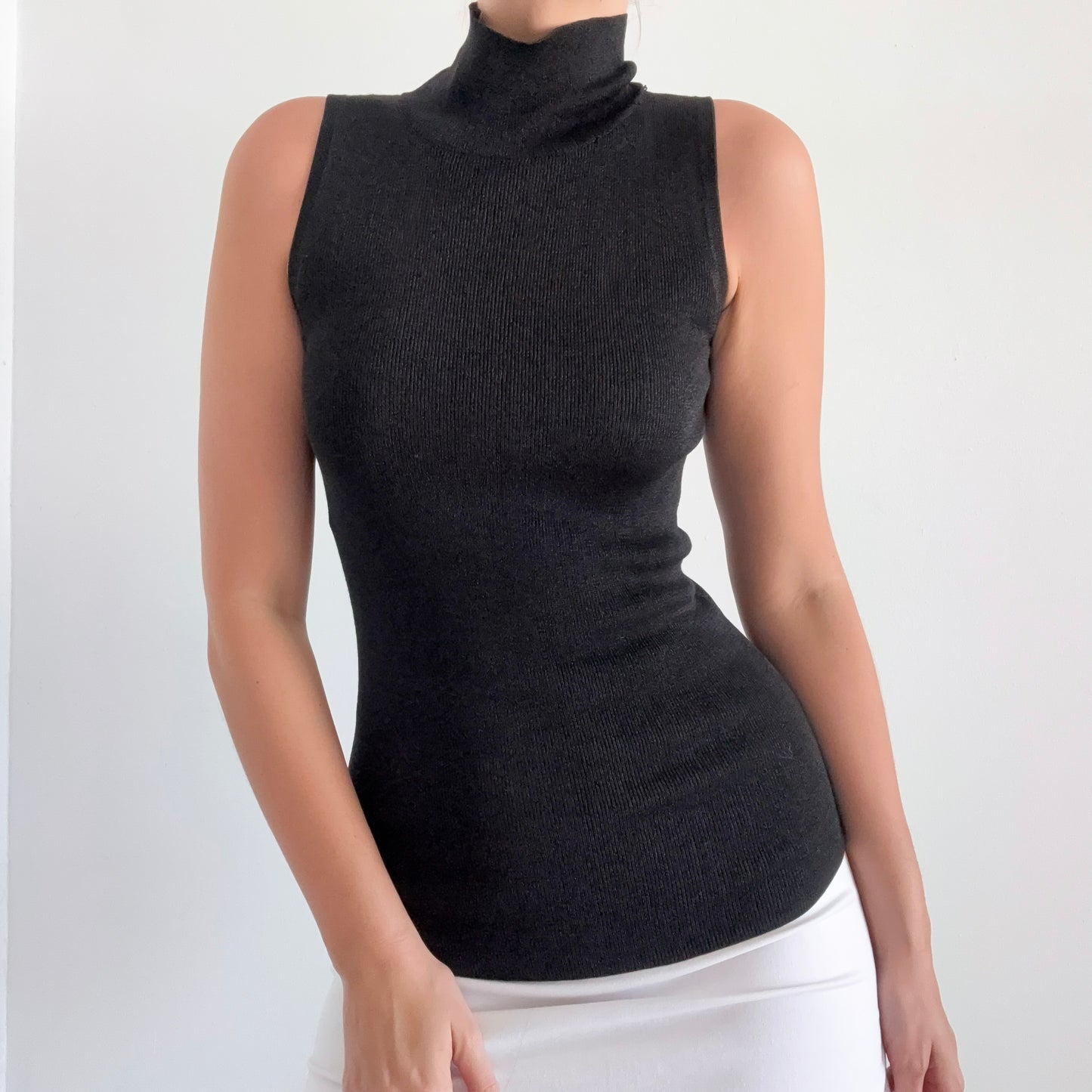 Y2K Black Knitted Sleeveless Turtleneck / SZ S-M