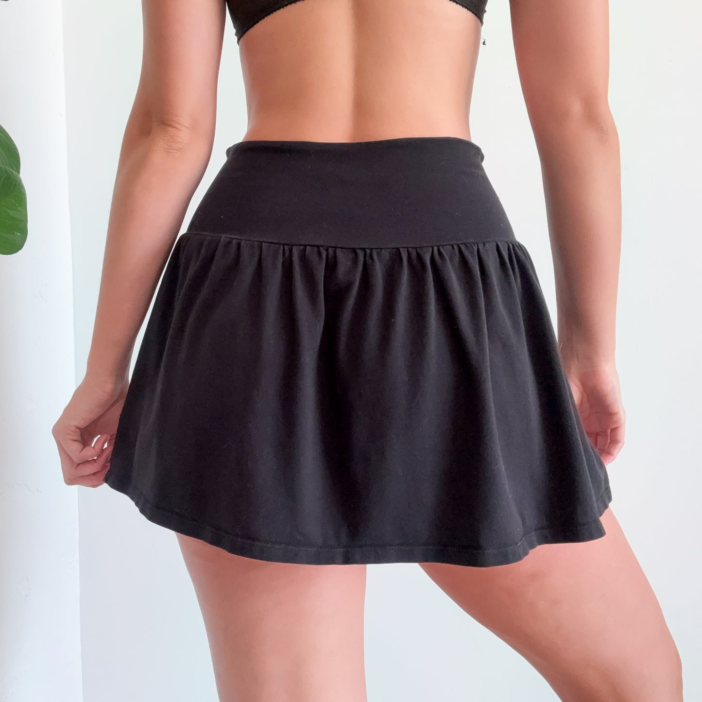 Y2K Black Cotton Mini Skirt / SZ M