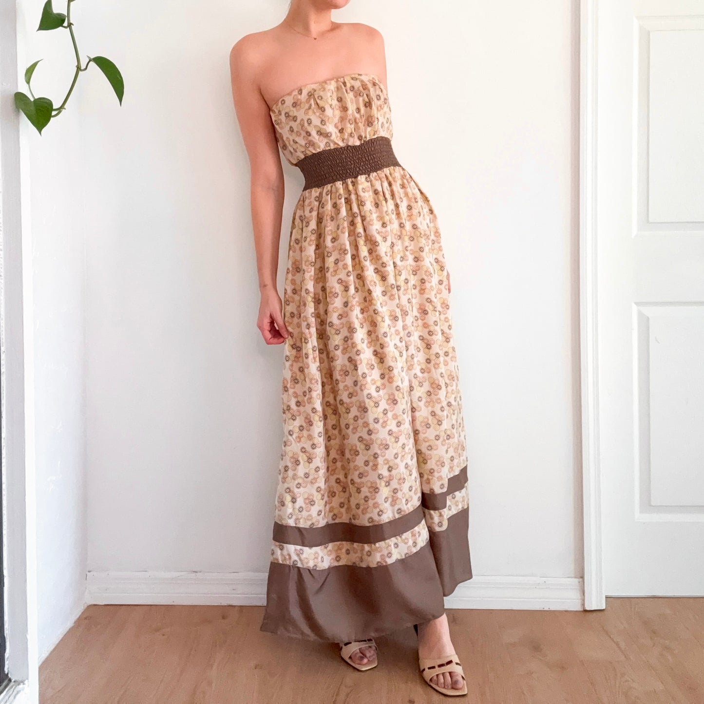 2010's Beige & Brown Printed Silk Maxi Dress / SZ 6