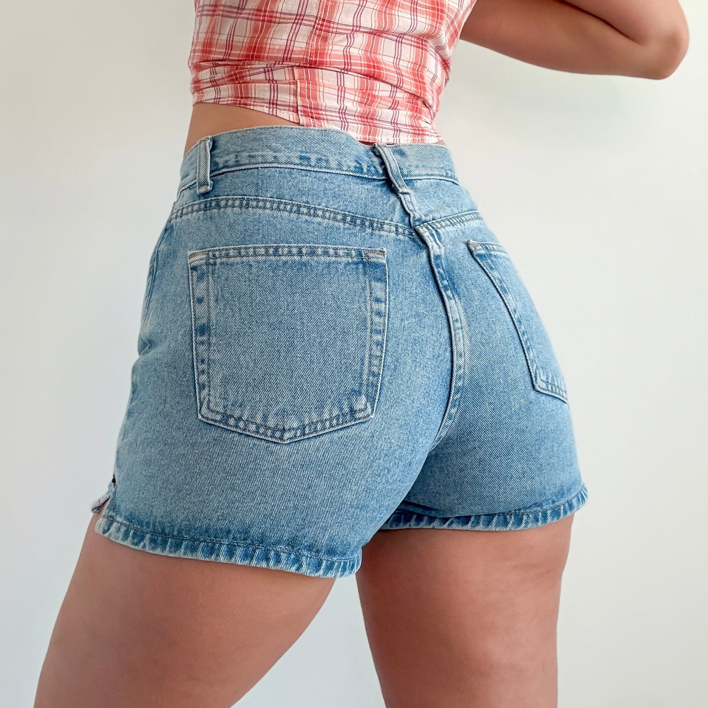 90's Gap High Waist Denim Shorts / SZ 6/8