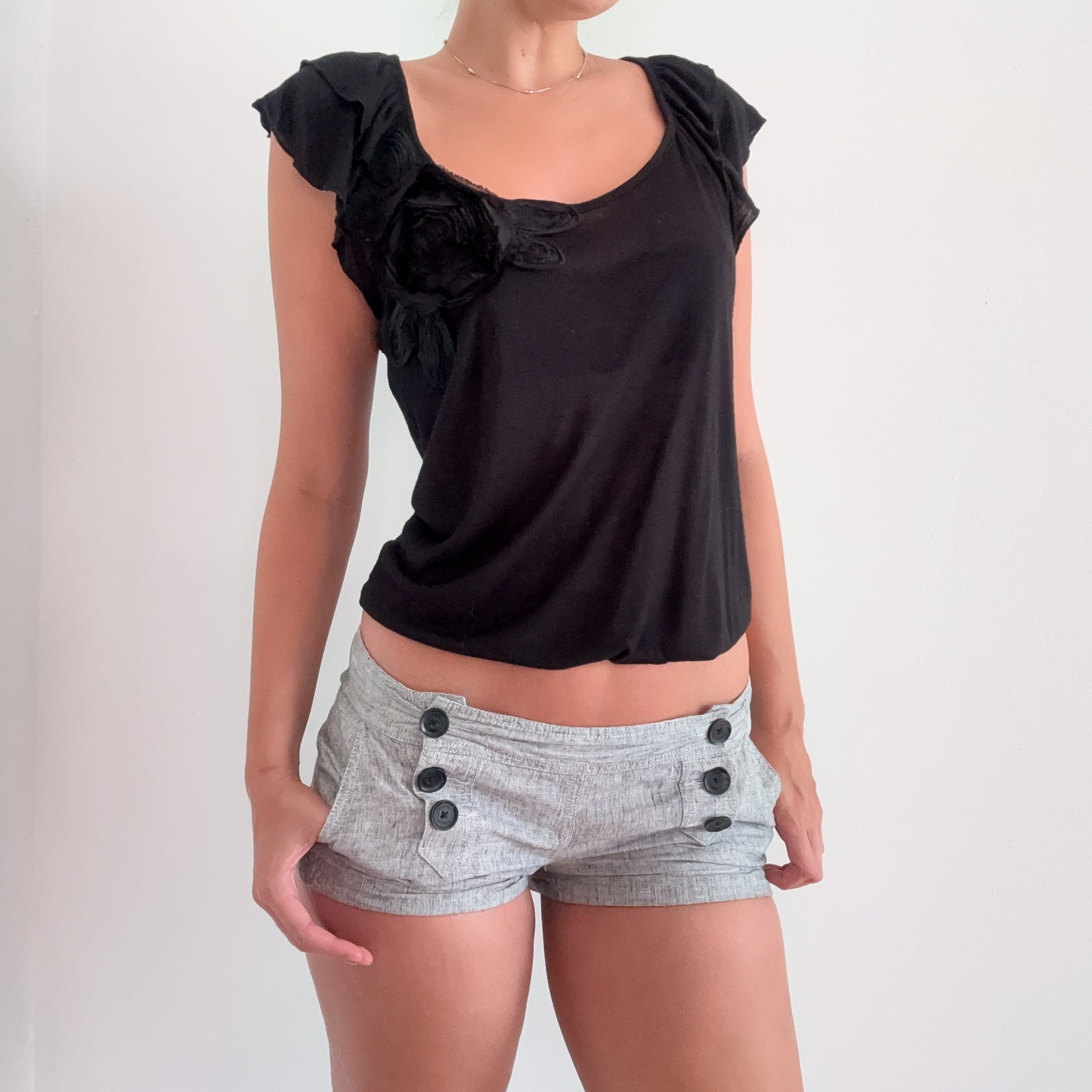 Y2K Black Rosette Slouchy Top / SZ S/M