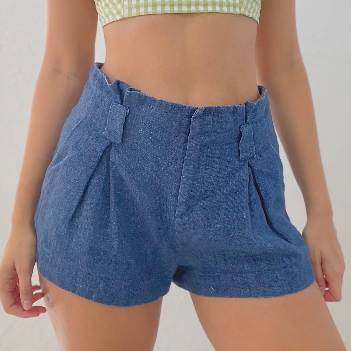 L'agence Dark Blue Linen Shorts / SZ 4/6