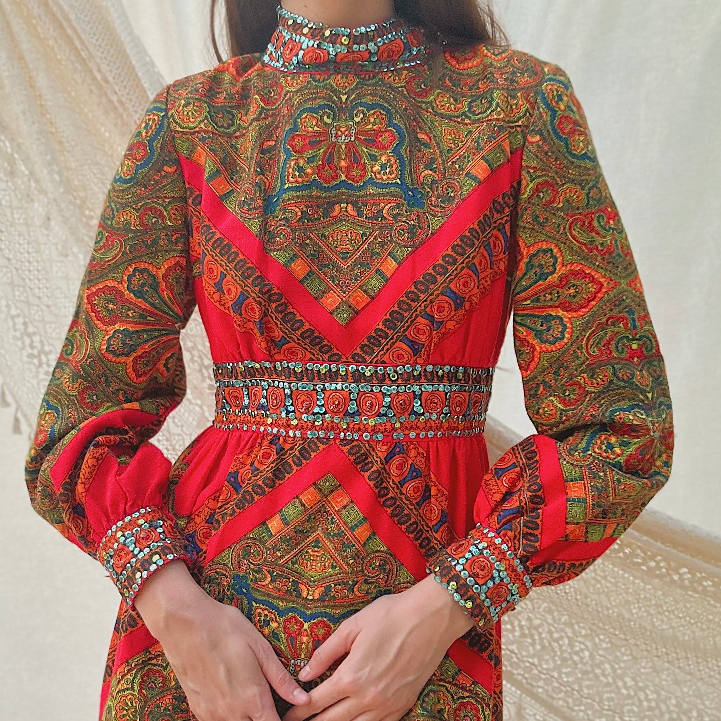 70's Red Printed Sequin Gown / SZ 6