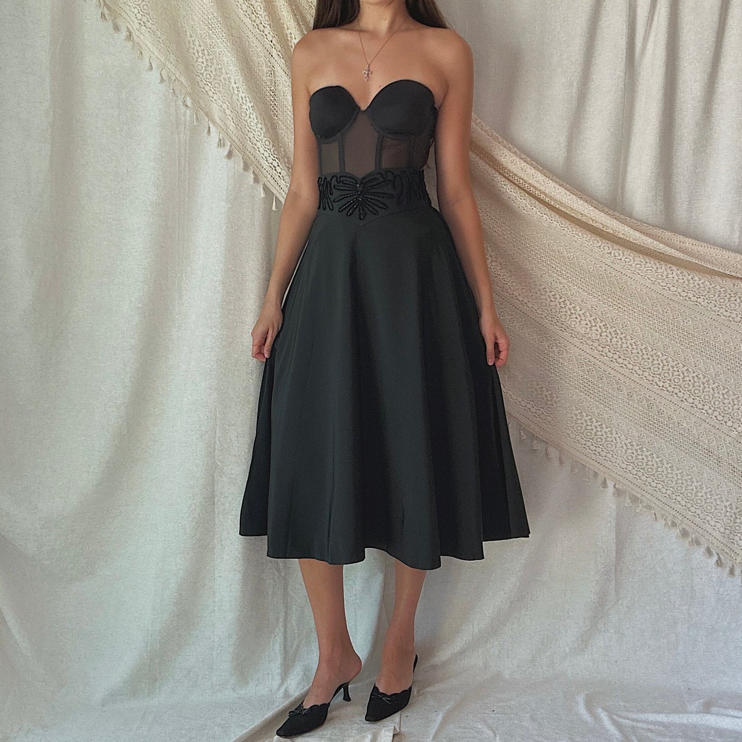 80's Black High Waist Fancy Skirt / SZ 2