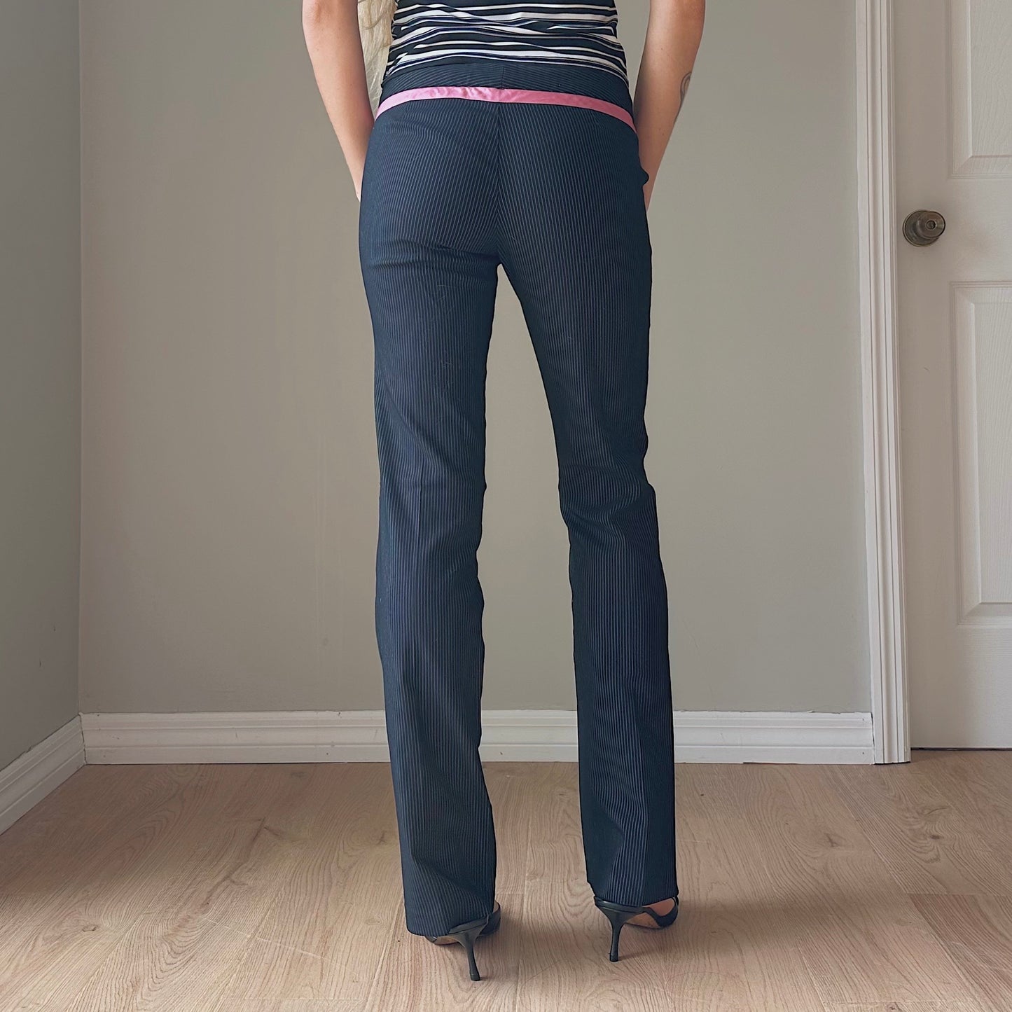Y2K Black & Pink Pinstripe Pants / SZ 2/4