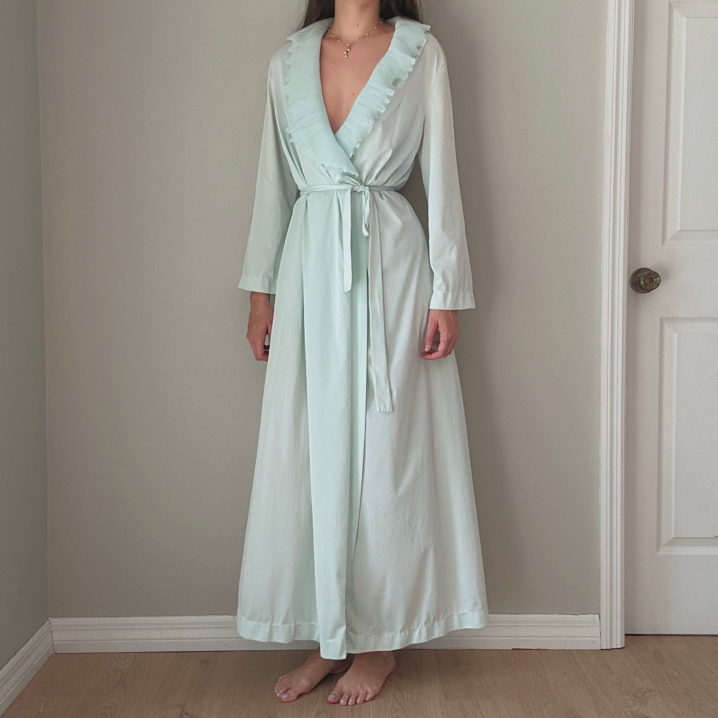 80's Mint Pleated Collar Robe / SZ M/L
