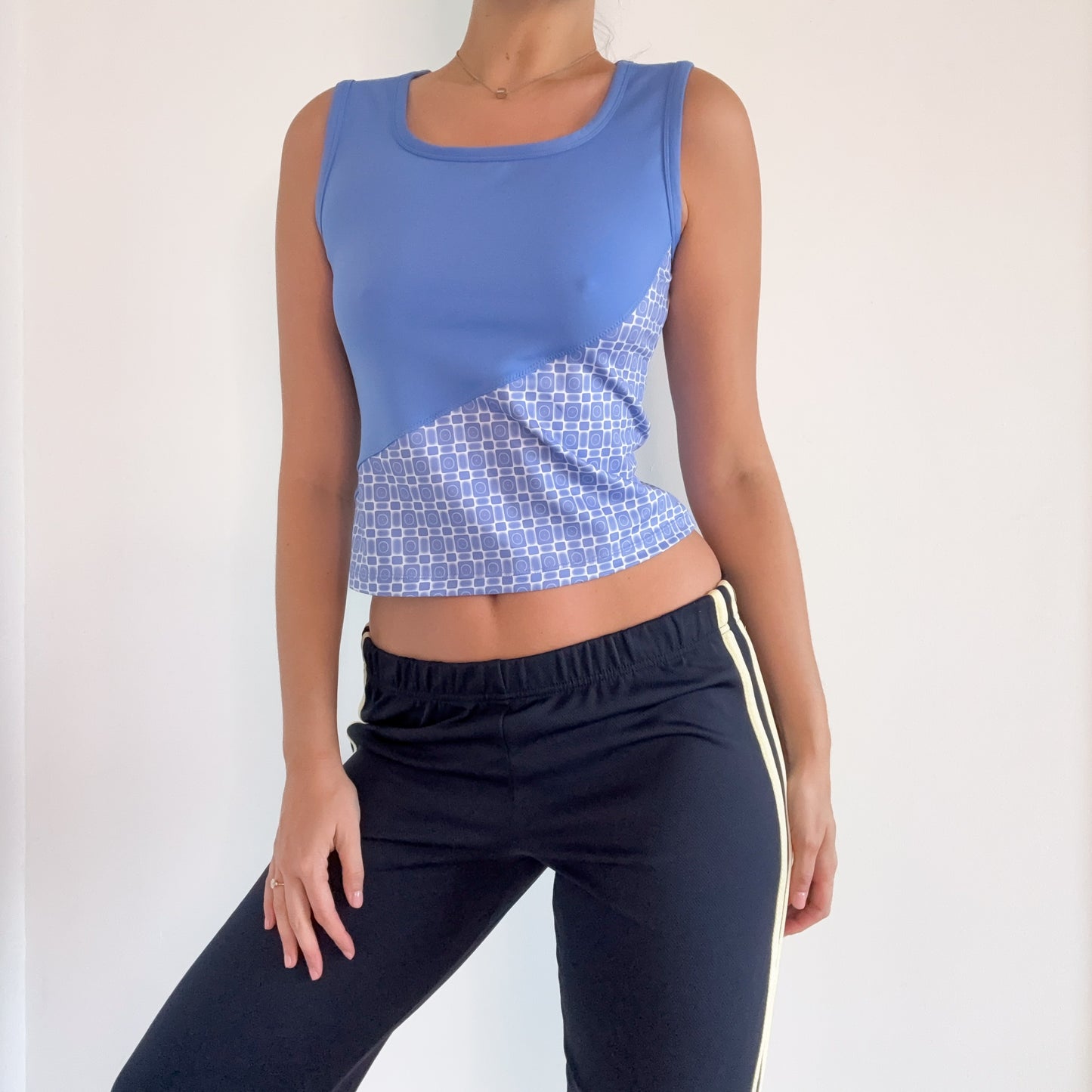 Cornflower Groovy Workout Top / SZ M