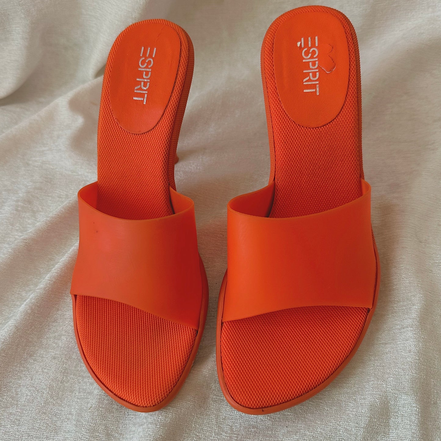 Y2K Esprit Orange Rubber Heels / SZ 7.5