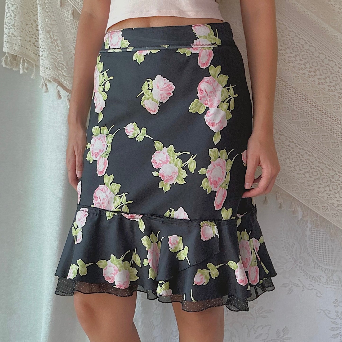 Y2K Black & Pink Rose Silk Midi Skirt / SZ 2