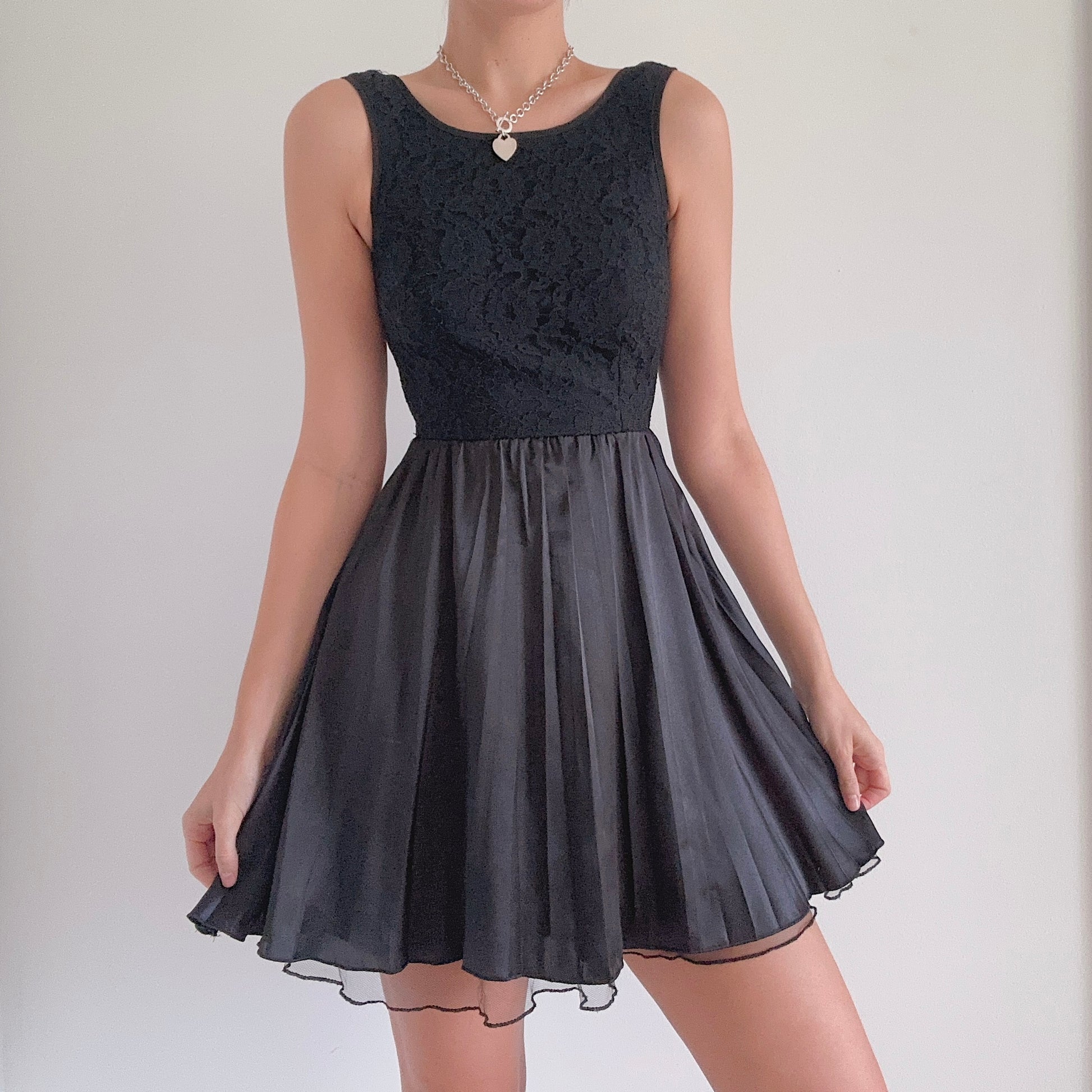 Y2K Black Lace Pleated Satin Mini Dress / SZ XS ivia retro Y2K Black Lace Pleated Satin Mini Dress / SZ XS ivia retro