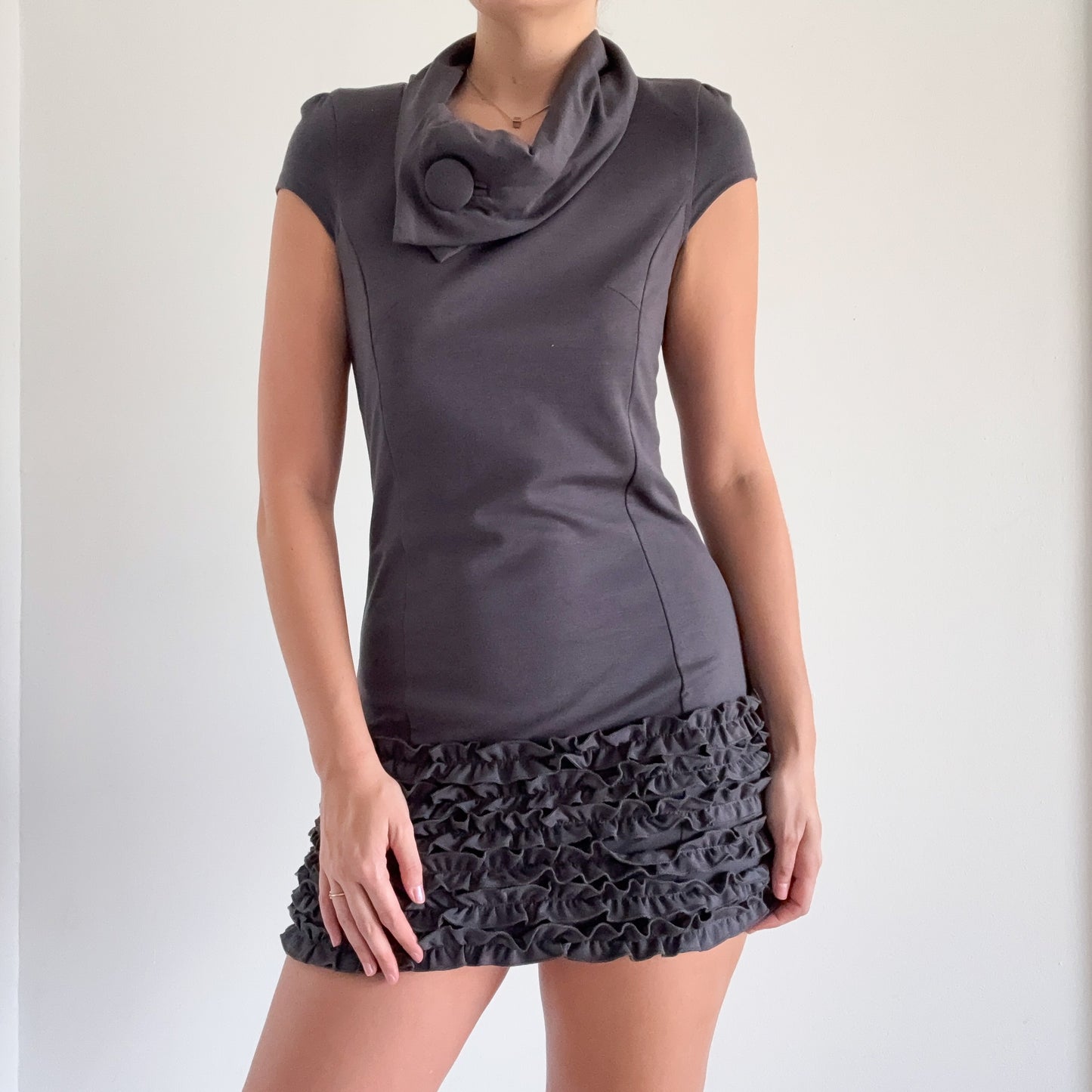 Y2K Grey Ruffle Shift Dress / SZ S