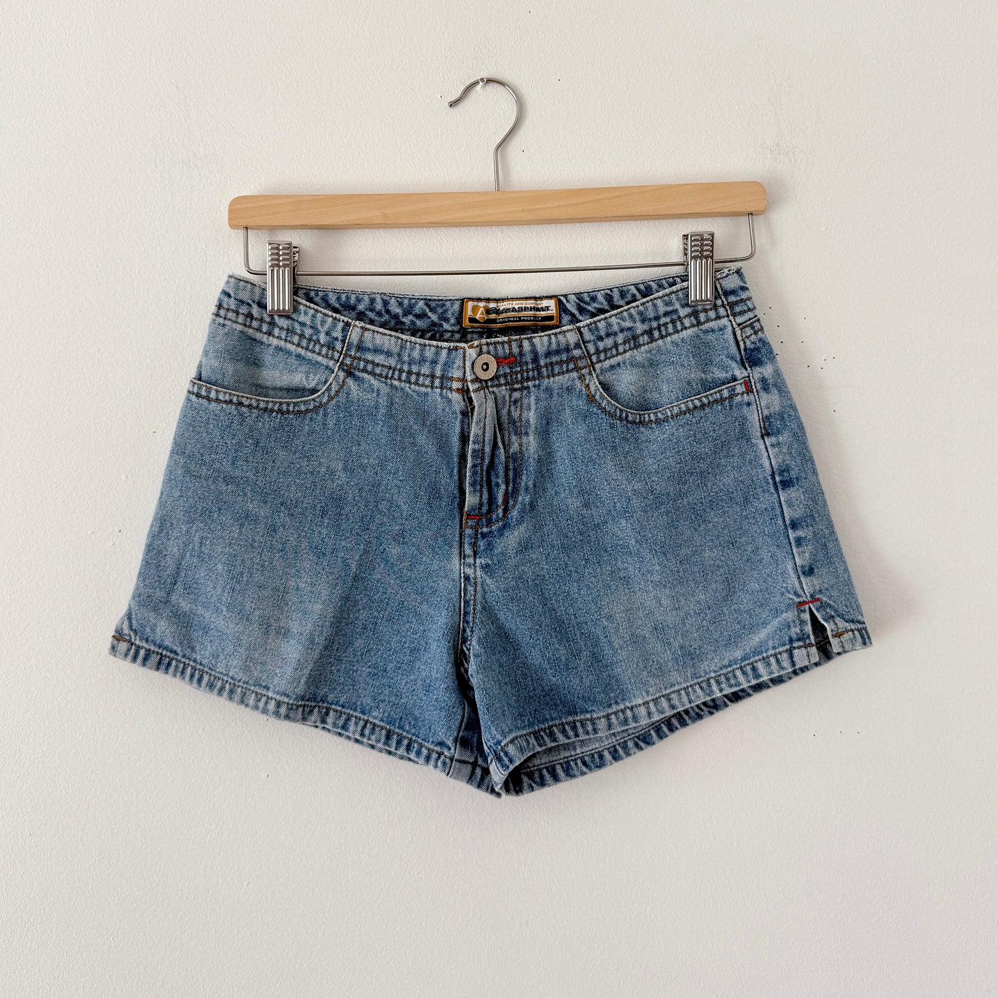 Y2K Mid-Rise Denim Shorts / SZ 2