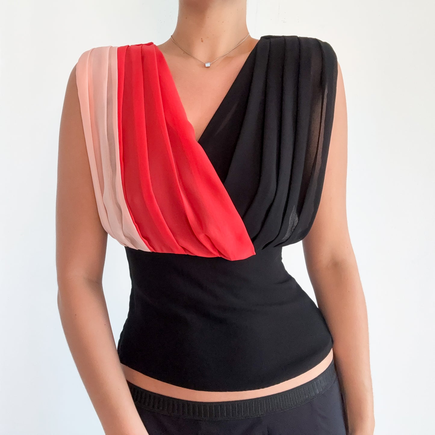 Y2K Black & Coral Pleated Chiffon Blouse / SZ S