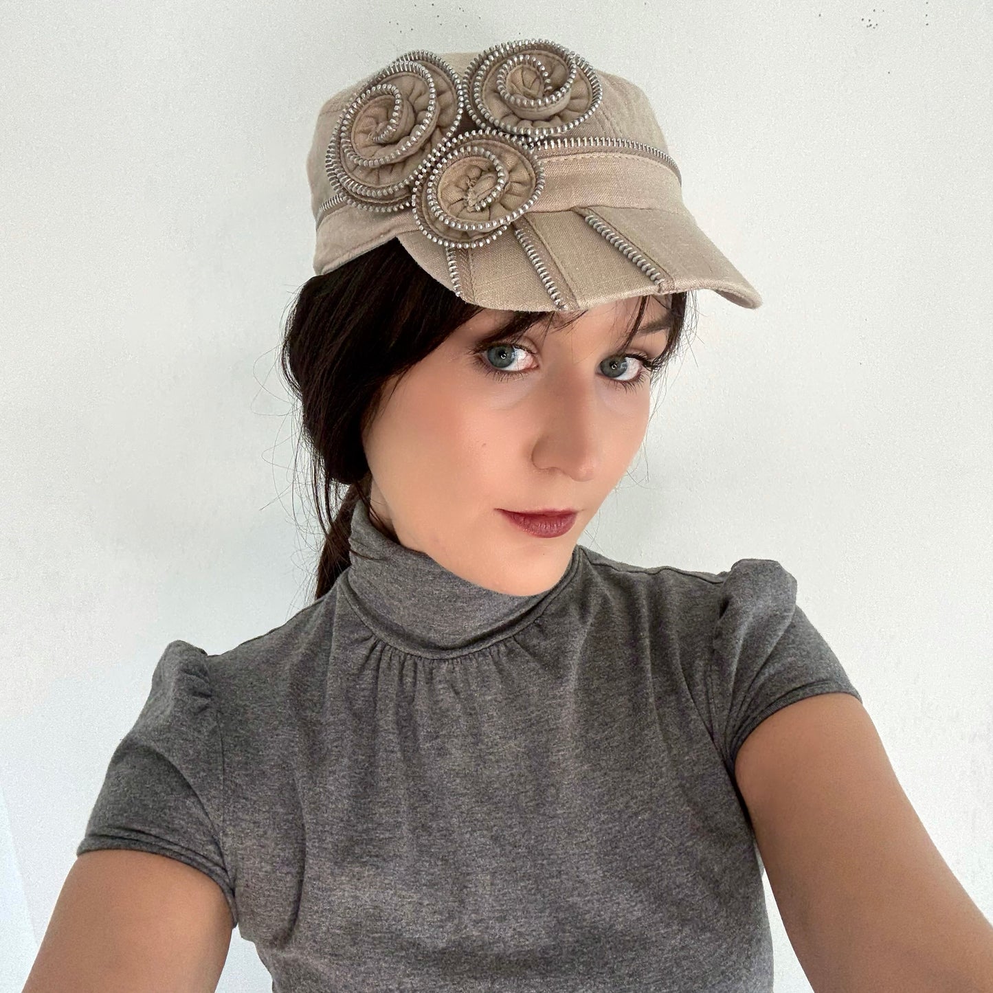 Y2K Beige Zipper Rosette Linen Cap