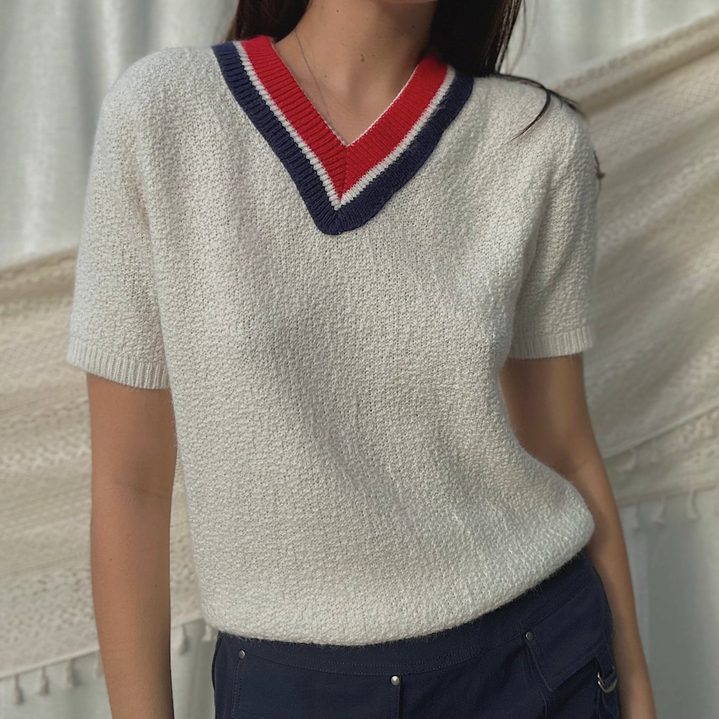70's Ivory Red & Blue Knit Sweater / SZ M