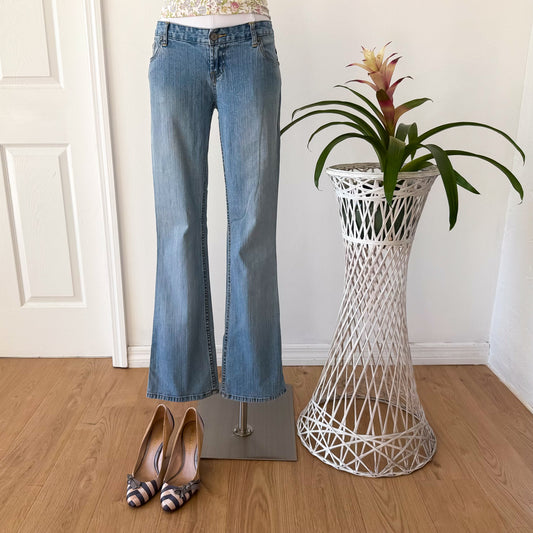 Y2K Light Wash Low Rise Jeans / SZ 0/2