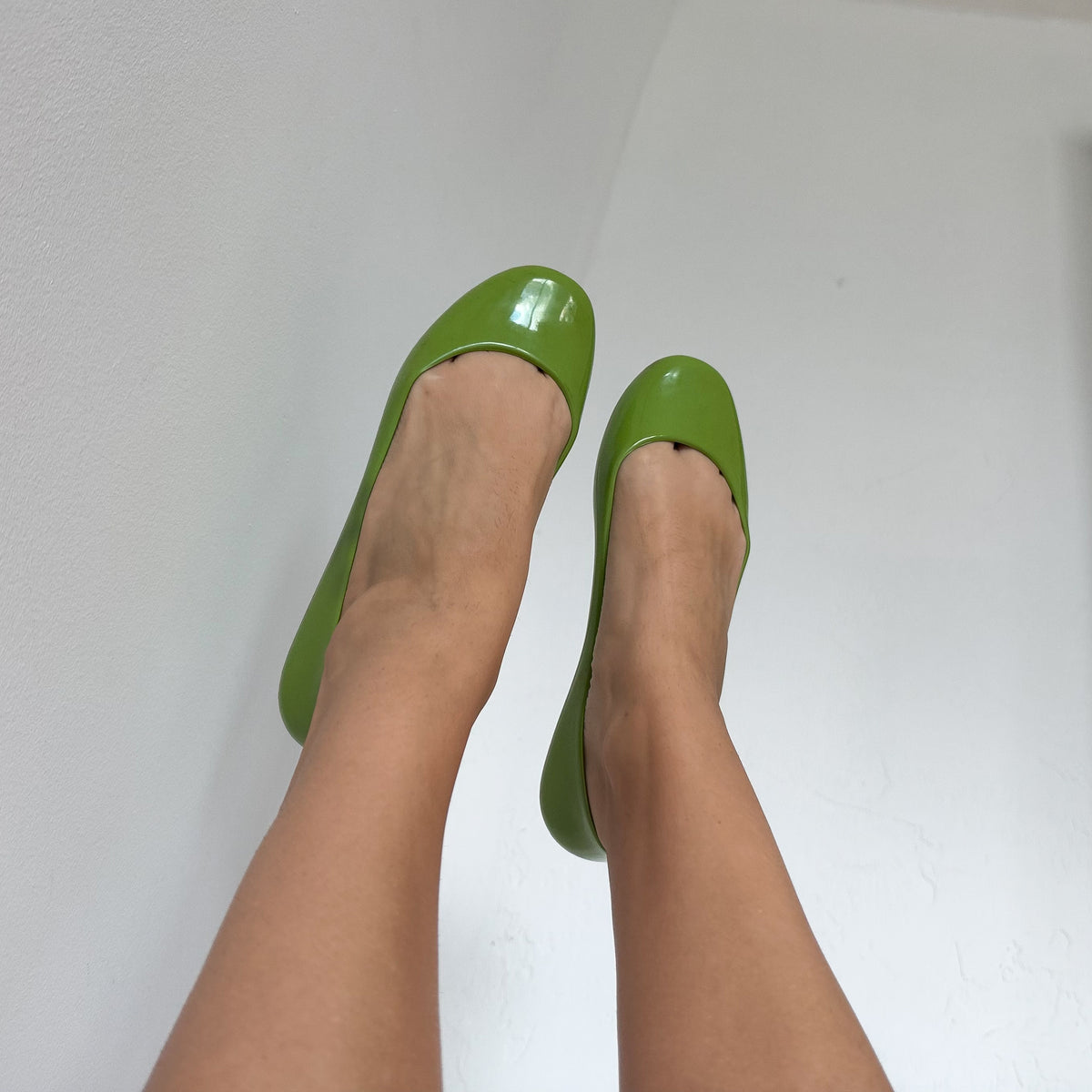 Y2K Lime Green Rubber Ballet Flats / SZ 8