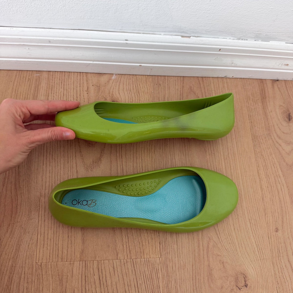 Y2K Lime Green Rubber Ballet Flats / SZ 8