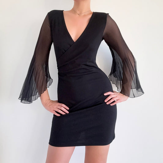 Y2K Black Accordion Pleat Sleeve Dress / SZ M-L