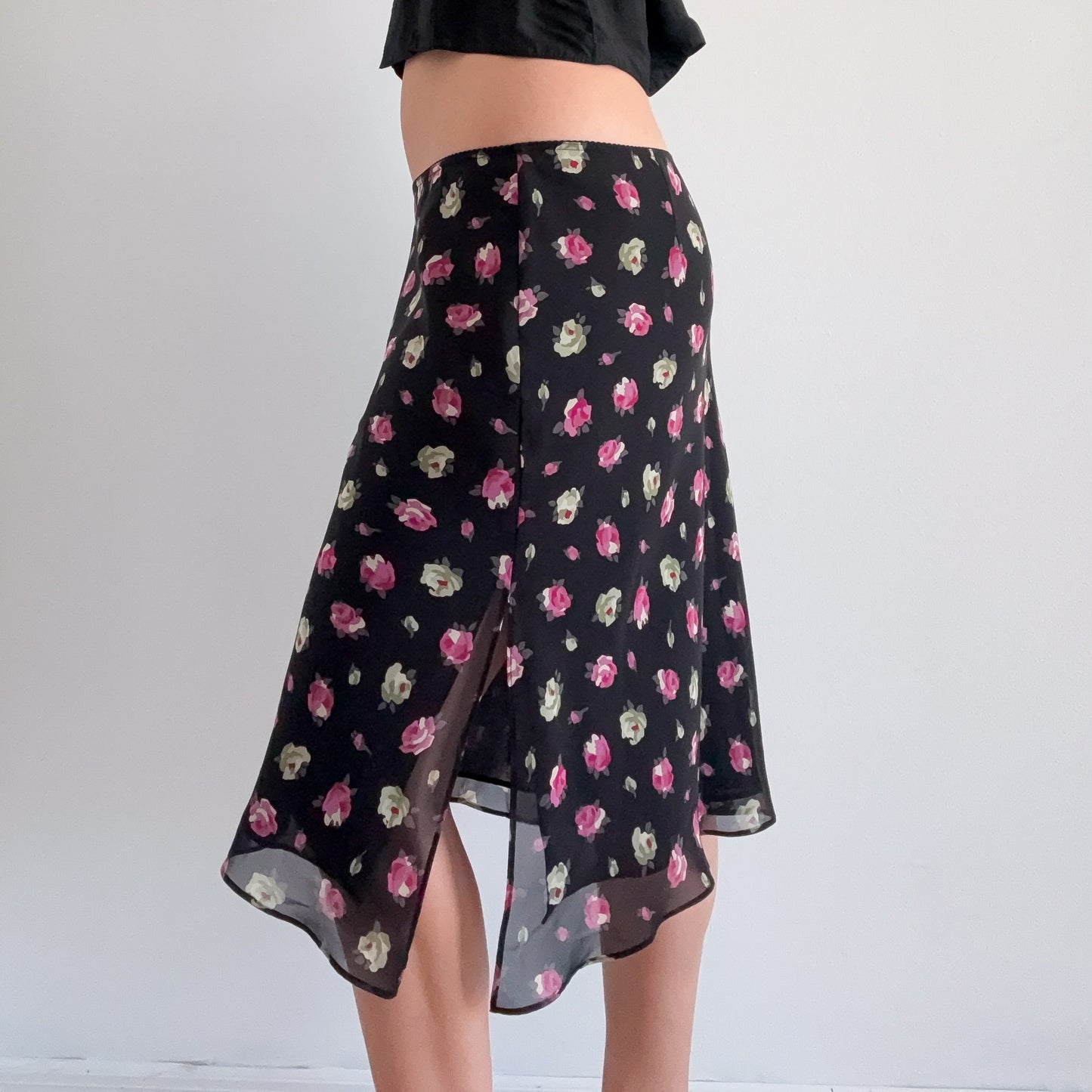 Y2K Black & Pink Rose Midi Skirt / SZ M-L