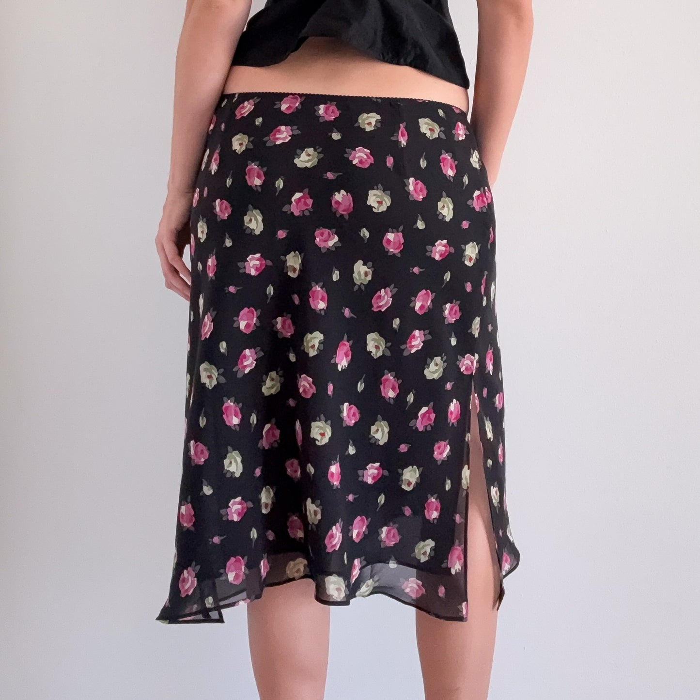 Y2K Black & Pink Rose Midi Skirt / SZ M-L
