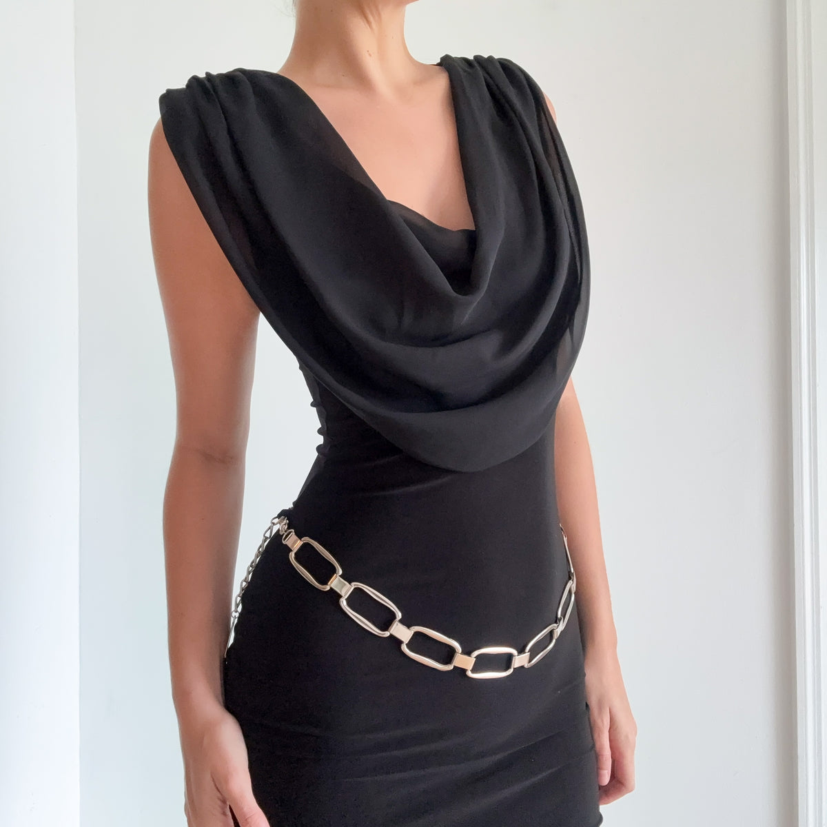 Y2K Silver Rectangle Chain Belt / One Size
