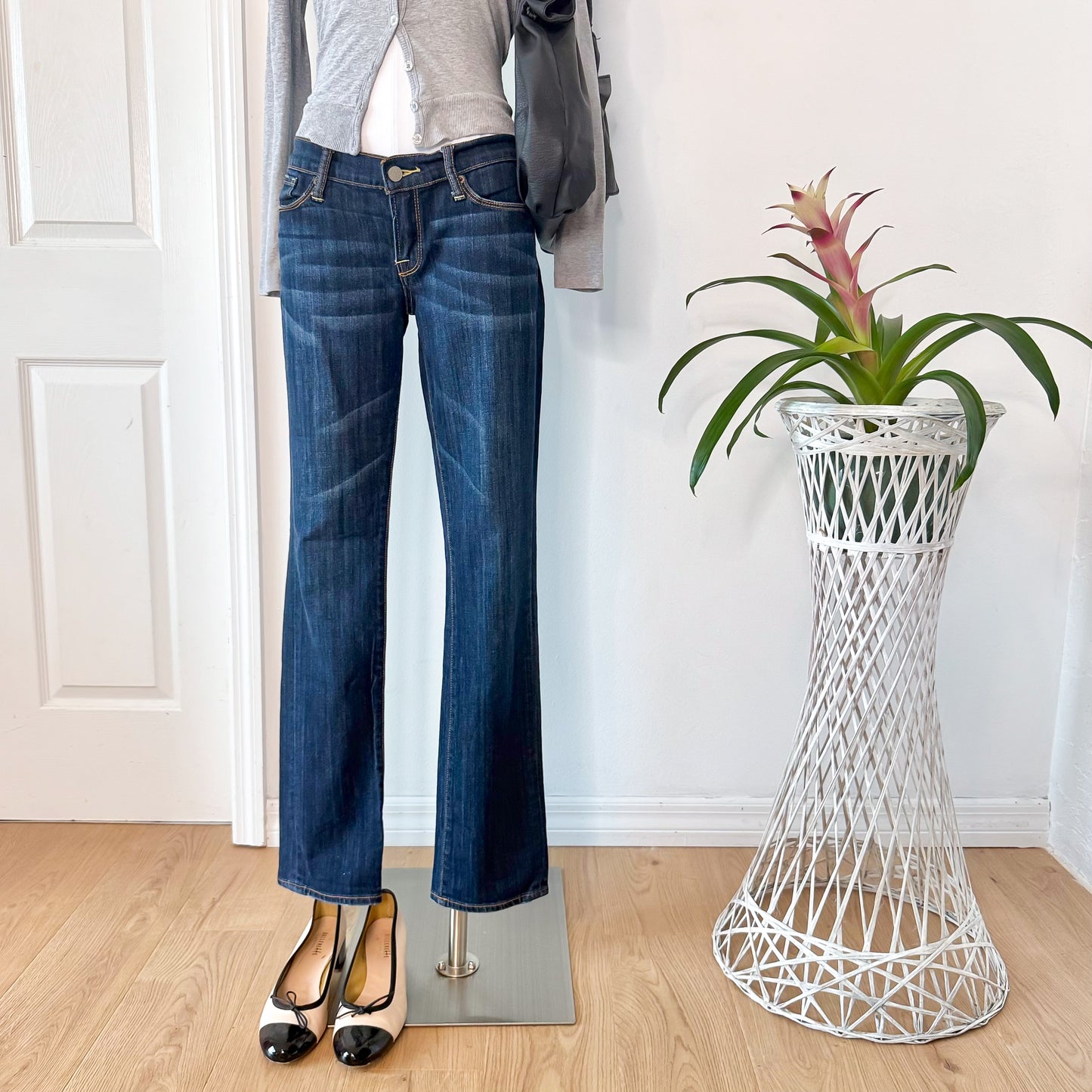 Y2K Lucky Brand Dark Denim Jeans / SZ 6