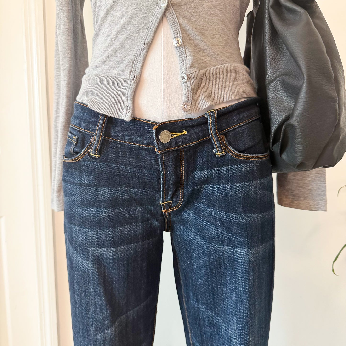 Y2K Lucky Brand Dark Denim Jeans / SZ 6