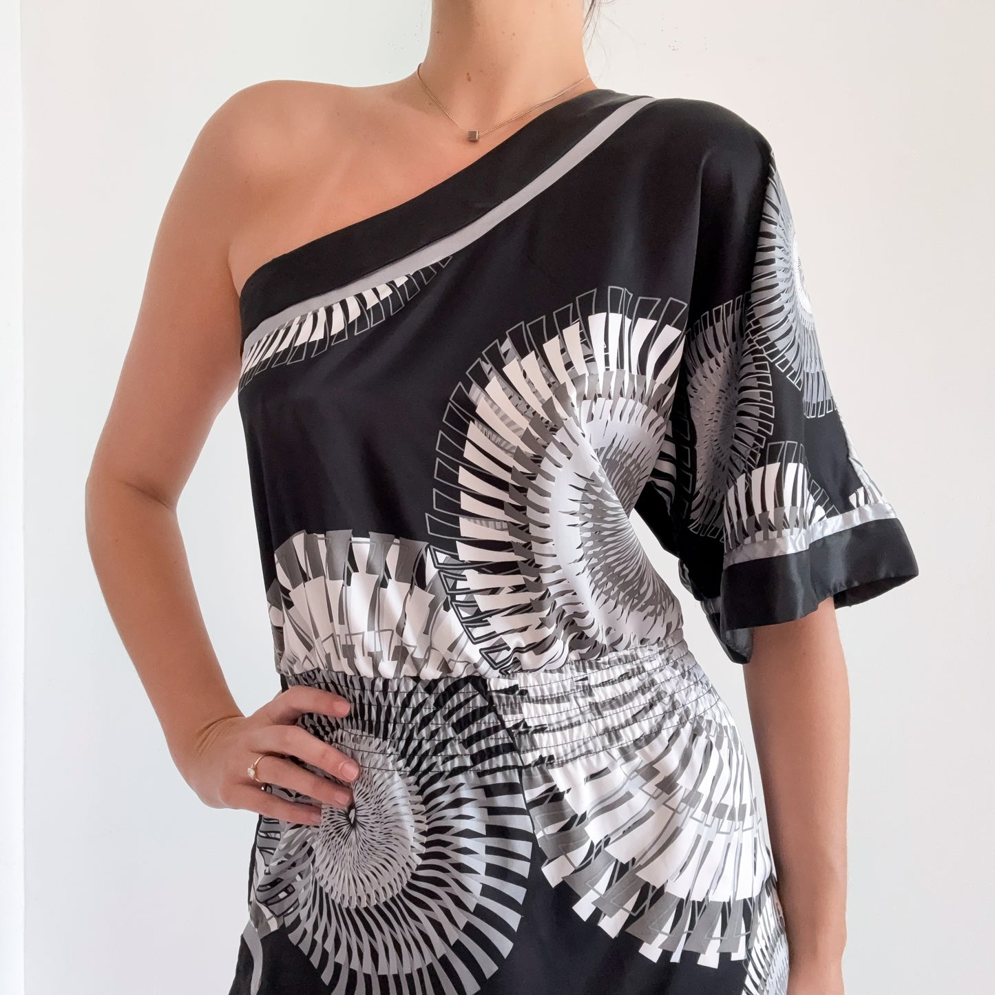 Y2K Black & Grey Printed One Shoulder Dress / SZ M