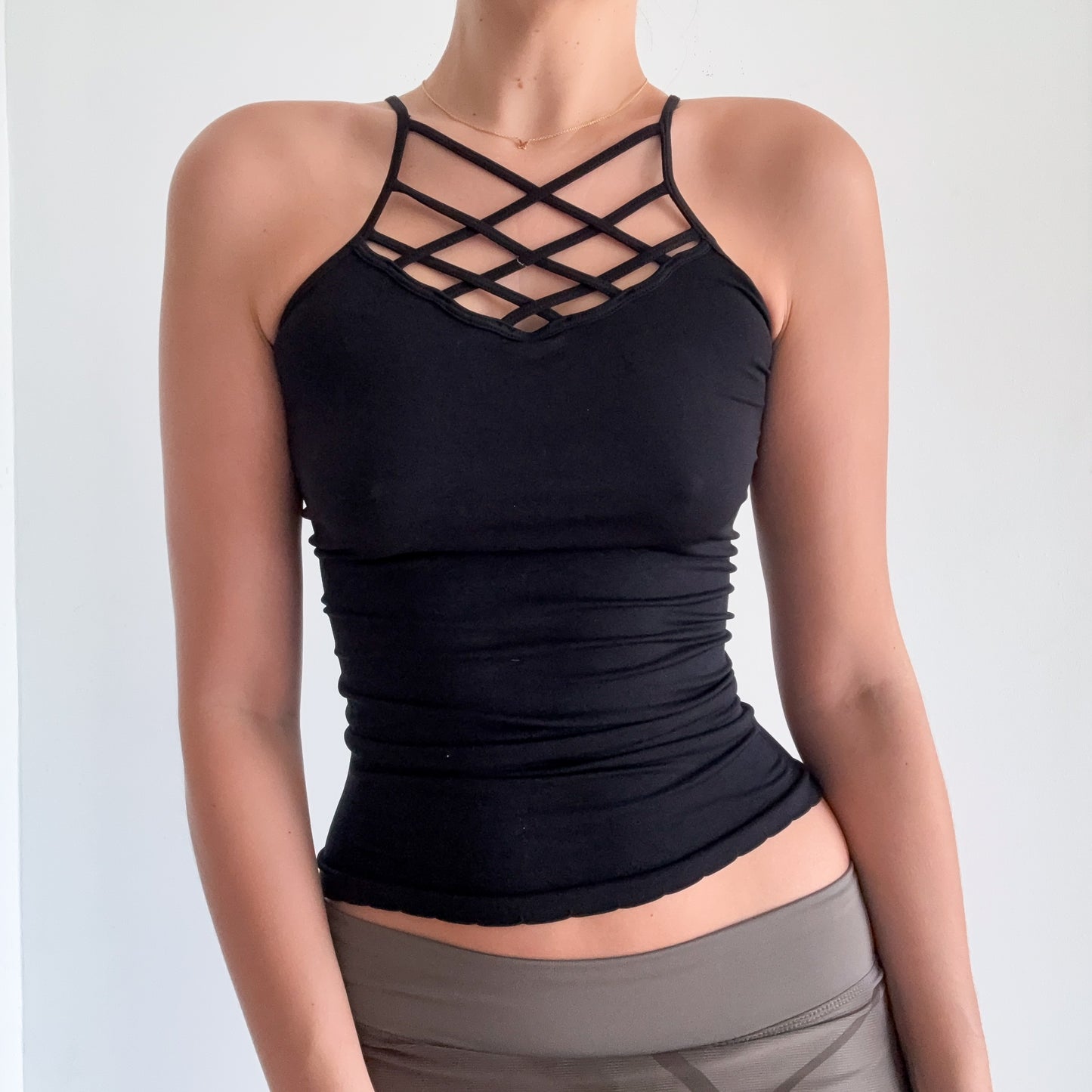 Y2K Black Criss-Cross Stretch Tank / SZ XS-M