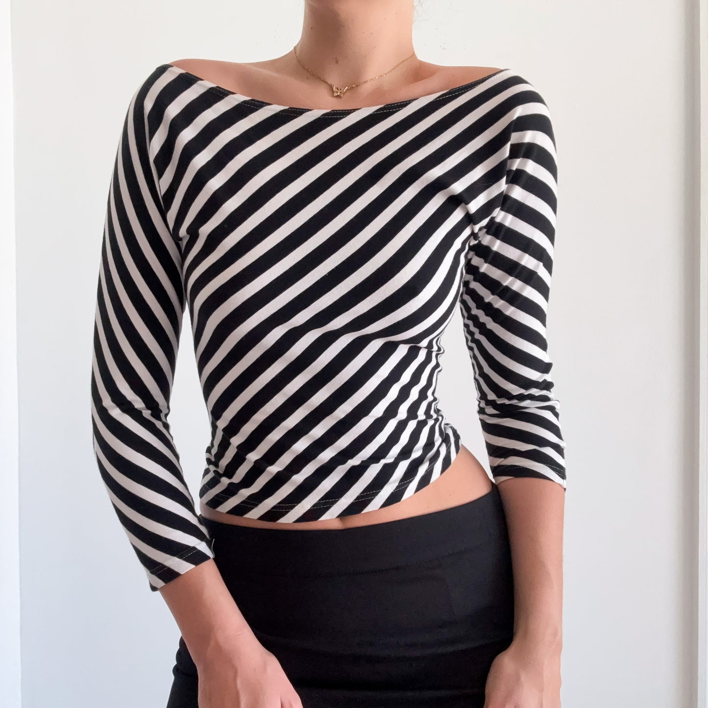 Y2K B&W Striped Dolman Sleeve Top / SZ S
