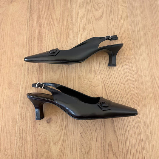 Y2K Black Leather Button Slingbacks / SZ 8