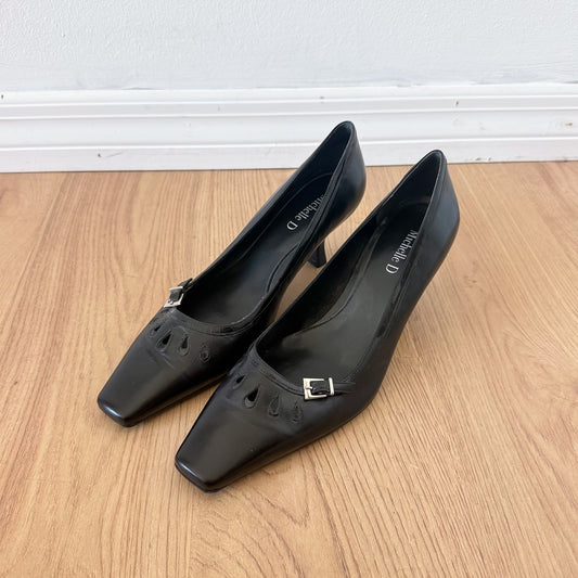 Y2K Black Leather Kitten Heel Pumps / SZ 8