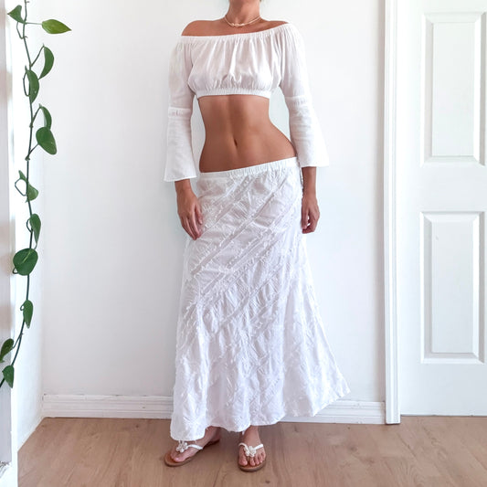 Y2K White Cotton Embroidered Maxi Skirt / SZ M-L