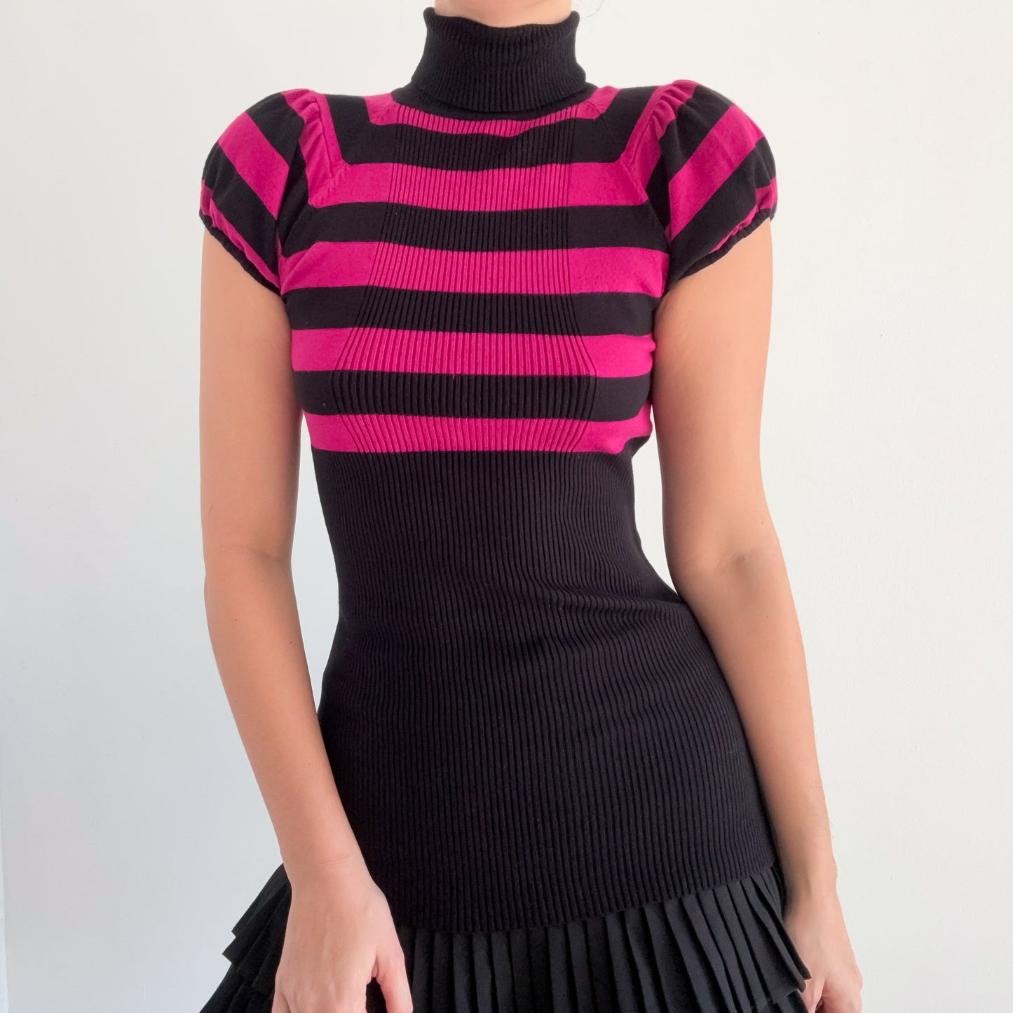 Y2K Magenta & Black Striped Knit Top / SZ S-M