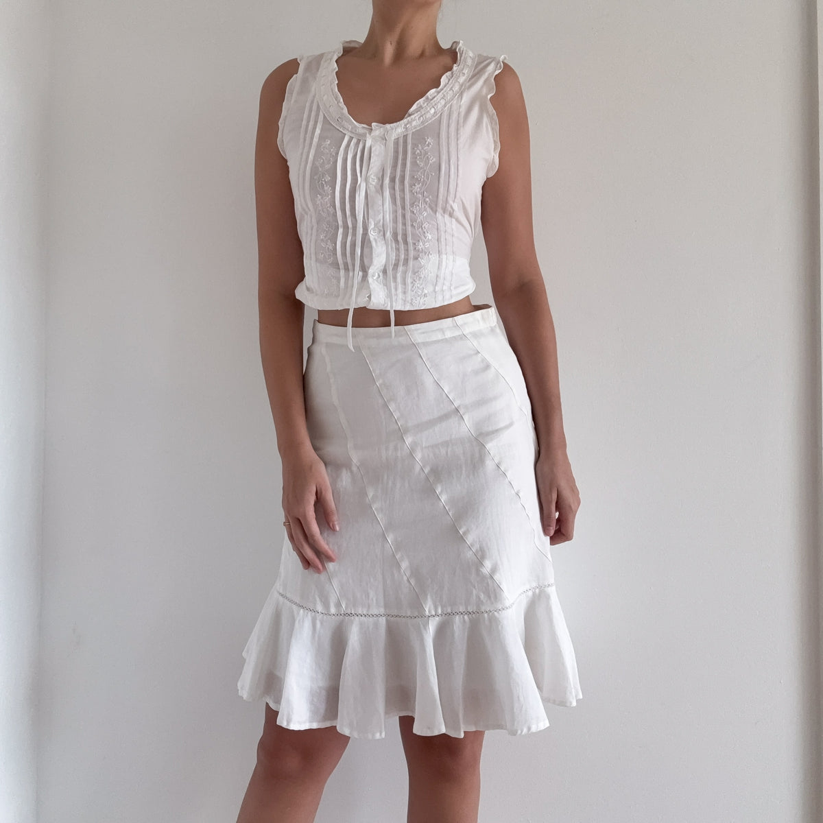 Y2K White Ramie Ruffle Midi Skirt / SZ 6