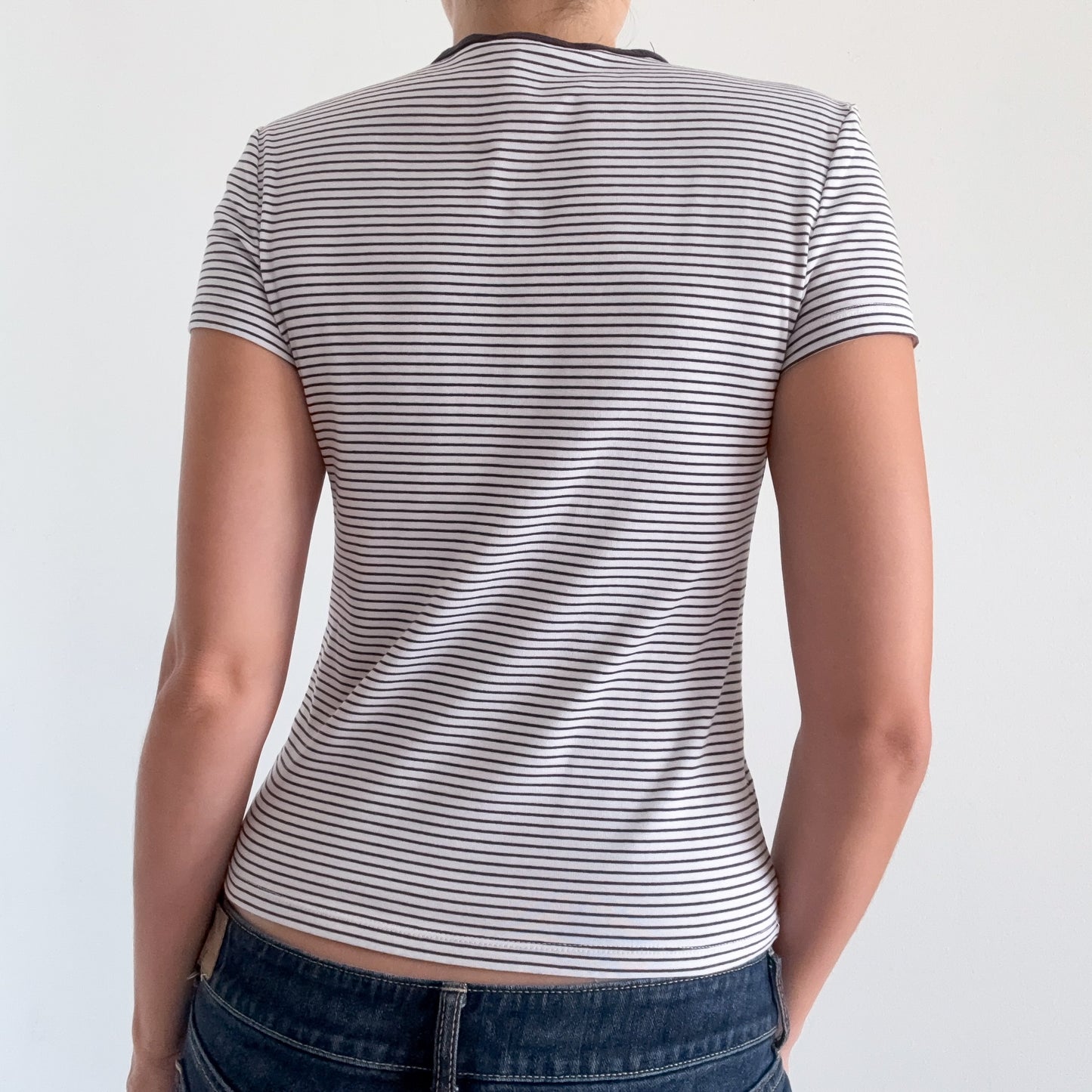 Y2K White & Black Striped Cotton Tee / SZ XS/S