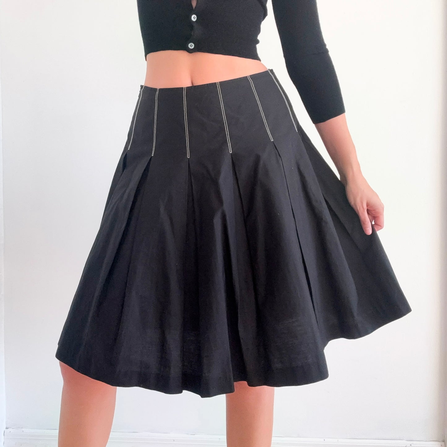 Y2K Black Cotton Contrast Pleated Midi Skirt / SZ 4