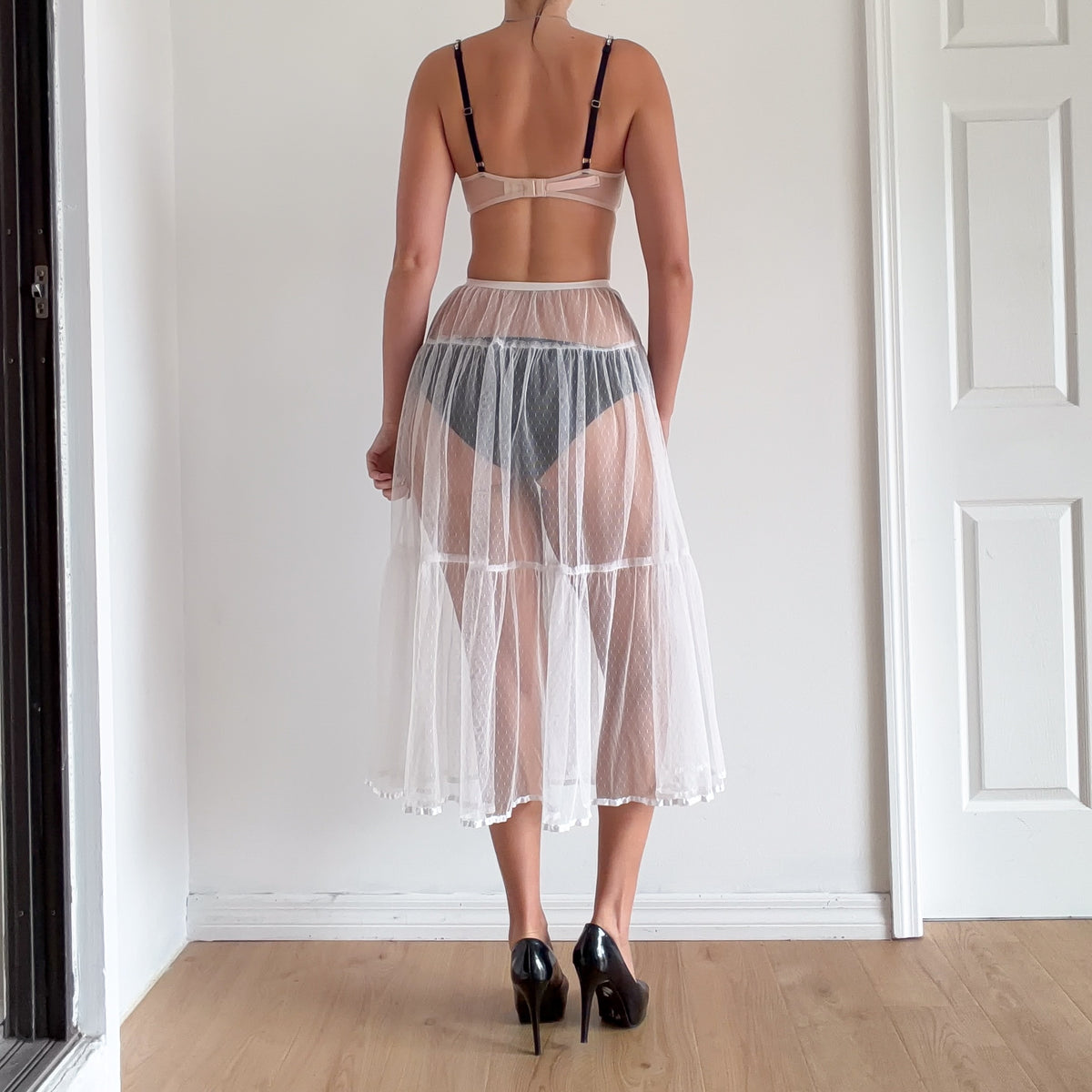 80's White Dot Petticoat Skirt / SZ XS-S