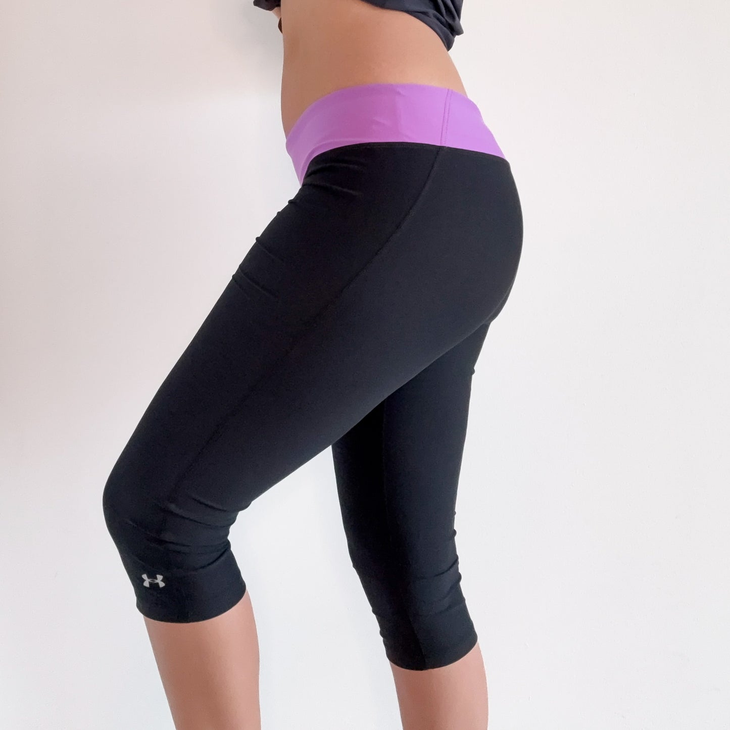Y2K Black & Purple Capri Leggings / SZ L